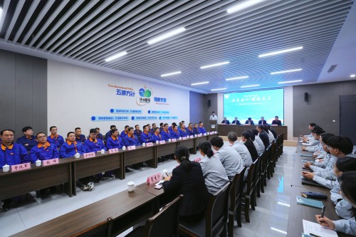 传习匠心，赋能成长丨华特集团2025年第二批次师徒结对仪式圆满举行